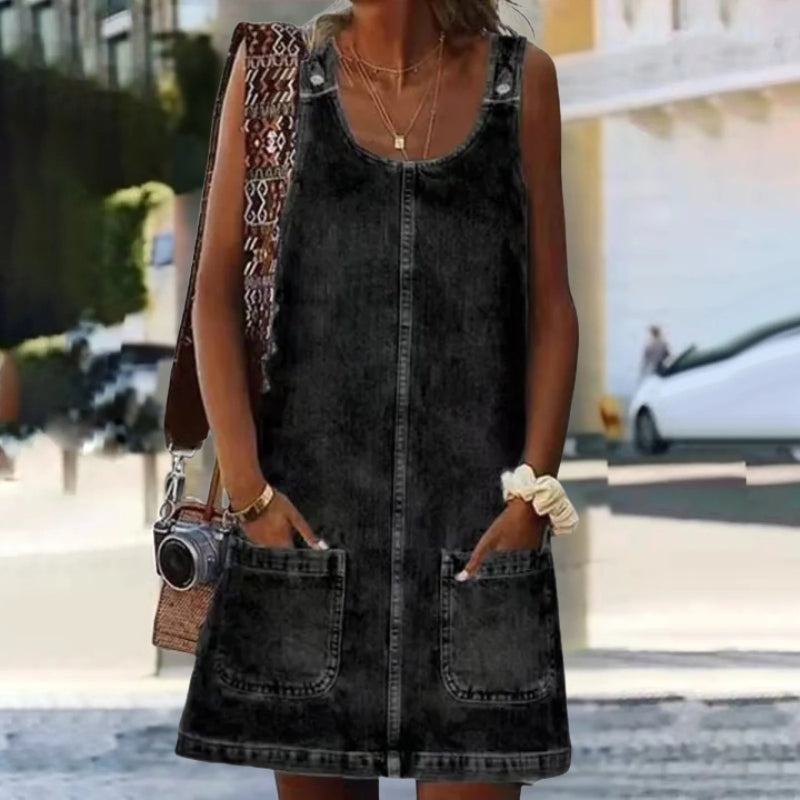 VAYLA | Sleek Sleeveless Mini Dress