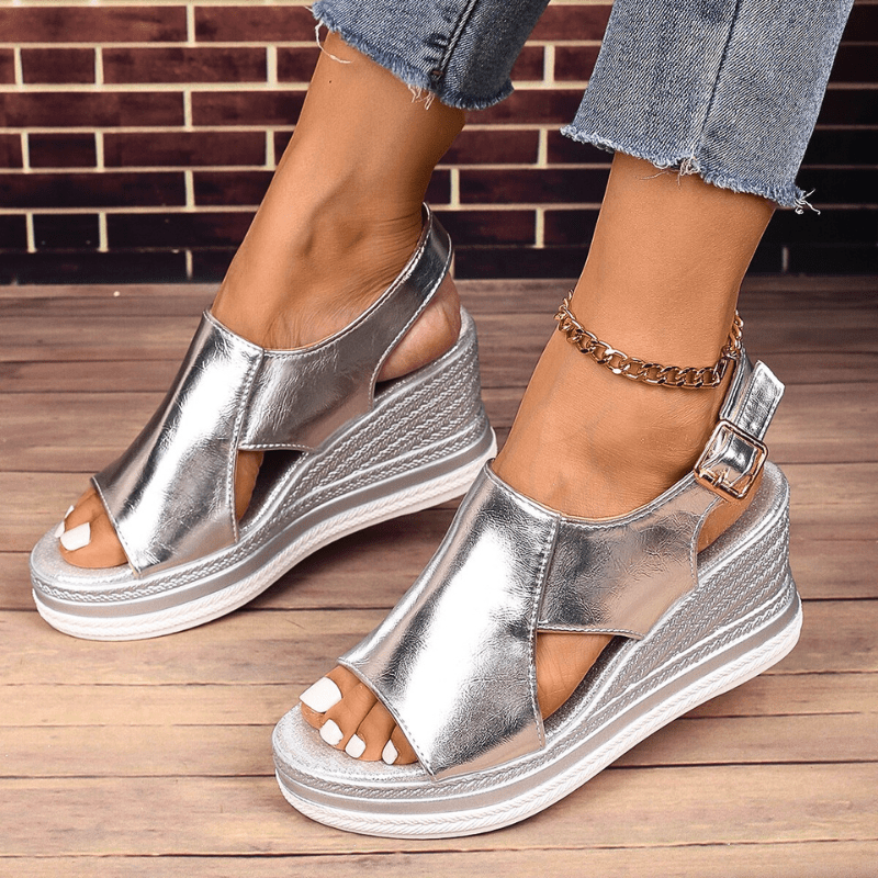 SOLEA | Elegant Orthopedic Sandals for All-Day Comfort