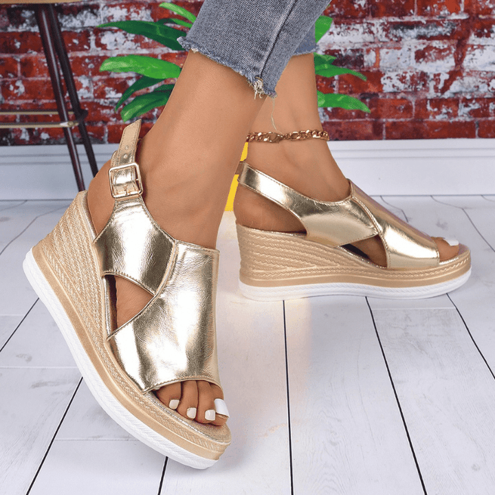 SOLEA | Elegant Orthopedic Sandals for All-Day Comfort
