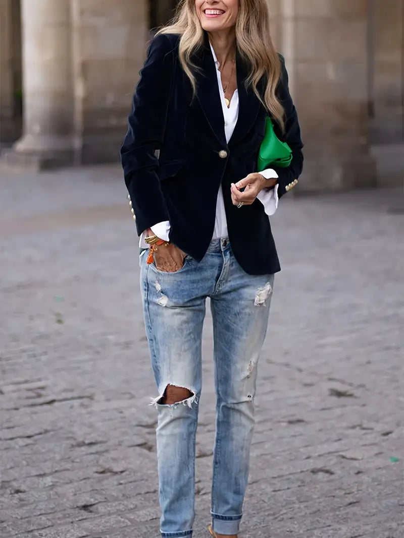 SERENYA | Elegant Velvet Blazer