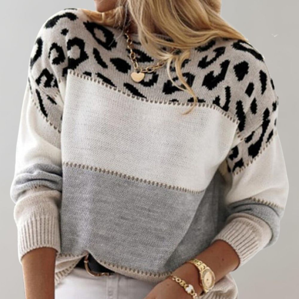 Laura | Casual Sweater with Leopard Design